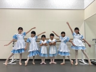 こどもバレエダンス