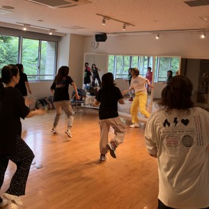 世界の音楽で踊る!ZUMBA