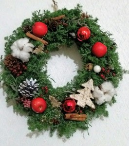 暮らしを彩るクリスマスリース作り